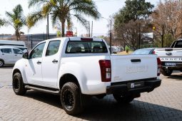 
										Isuzu D-Max 250 Double Cab Hi-Ride full									