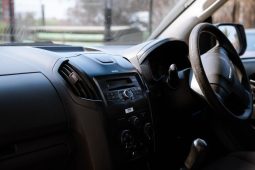 
										Isuzu D-Max 250 Double Cab Hi-Ride full									