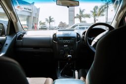 
										Isuzu D-Max 250 Double Cab Hi-Ride full									