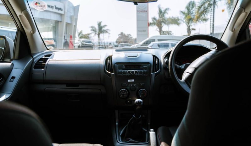 
								Isuzu D-Max 250 Double Cab Hi-Ride full									