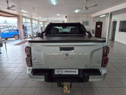 
										ISUZU D-MAX D-MAX 3.0 Ddi V-CROSS HR A/T D/C P/U full									
