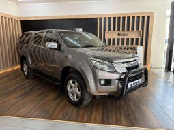 
										ISUZU KB 2004 – 2019 KB 300 D-TEQ LX 4X4 P/U D/C full									