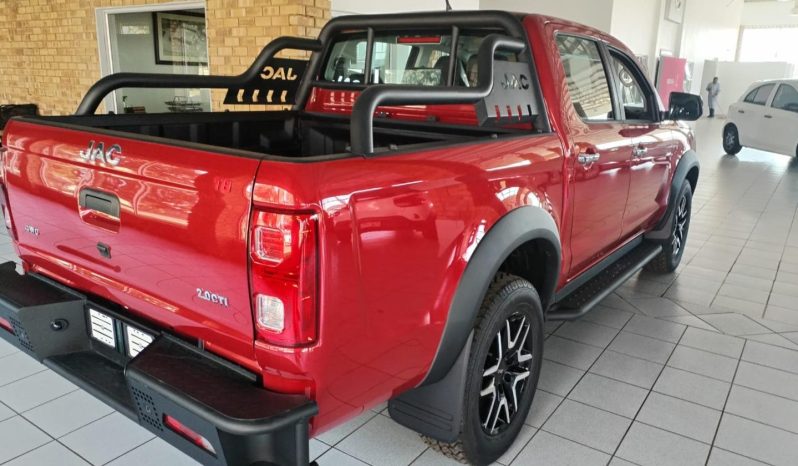 
								JAC T8 2.0 Cti Super Lux D Cab 4X4 full									