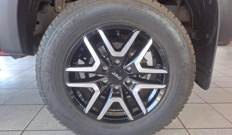 
								JAC T8 2.0 Cti Super Lux D Cab 4X4 full									