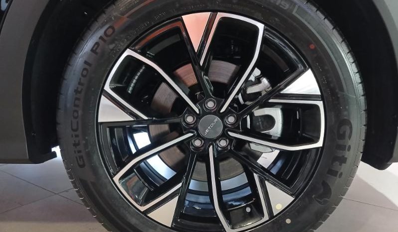 
								Jetour X70 Plus 1.5T Prestige full									