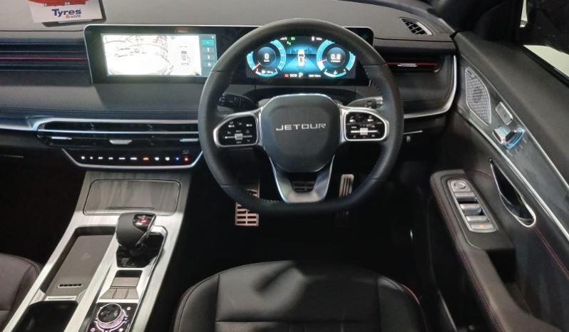 
								Jetour X70 Plus 1.5T Prestige full									