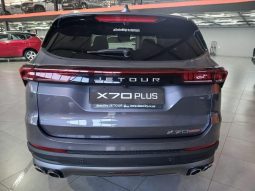 
										Jetour X70 Plus 1.5T Prestige full									