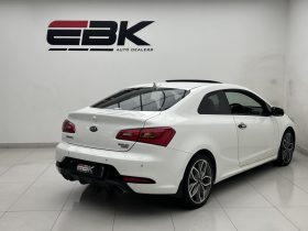 Kia Cerato 1.6 Koup T-Gdi At