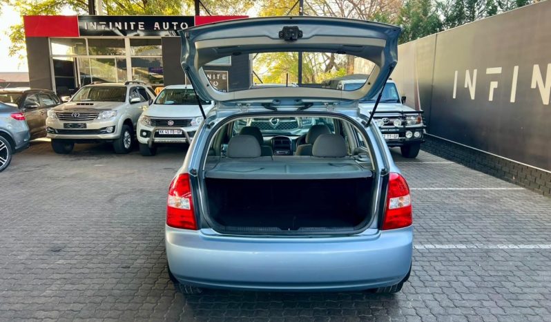 
								Kia Cerato 1.6 Lx 5-Door At full									