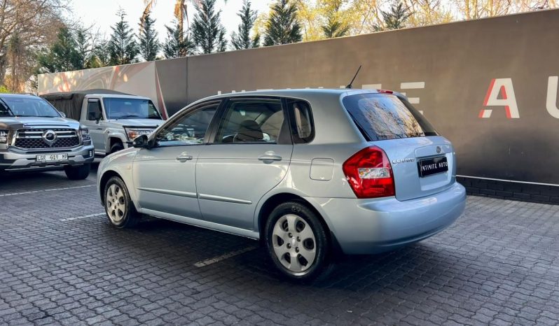 
								Kia Cerato 1.6 Lx 5-Door At full									