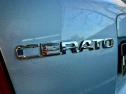 
										Kia Cerato 1.6 Lx 5-Door At full									