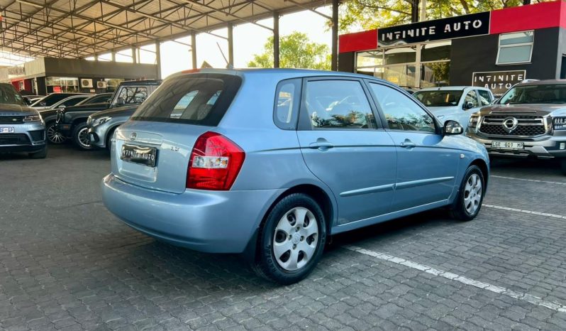 
								Kia Cerato 1.6 Lx 5-Door At full									