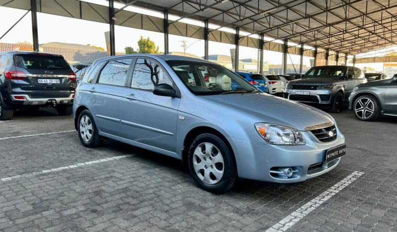 
								Kia Cerato 1.6 Lx 5-Door At full									