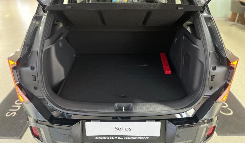 
								Kia Seltos 1.5 Crdi X-Line At full									