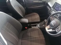 
										KIA Sonet SONET 1.5 LX CVT full									