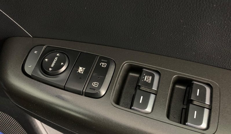 
								Kia Sportage 1.6 Gdi Ignite At full									