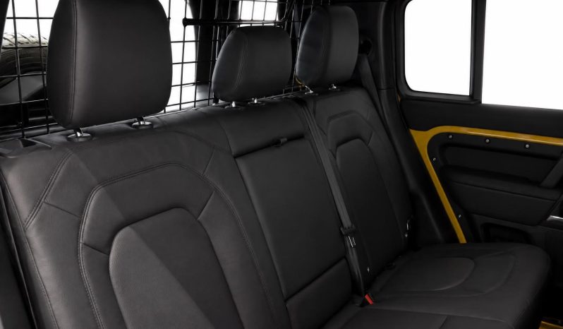 
								Land Rover Defender 110 3.0D D350 Trophy Edition Sy (25 full									