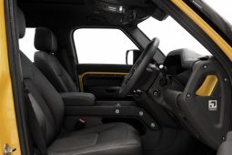 
										Land Rover Defender 110 3.0D D350 Trophy Edition Sy (25 full									