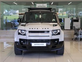 Land Rover Defender 110 5.0P P425 X-Dynamic Hse (313kW)