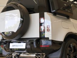 
										Land Rover Defender 110 5.0P P425 X-Dynamic Hse (313kW) full									