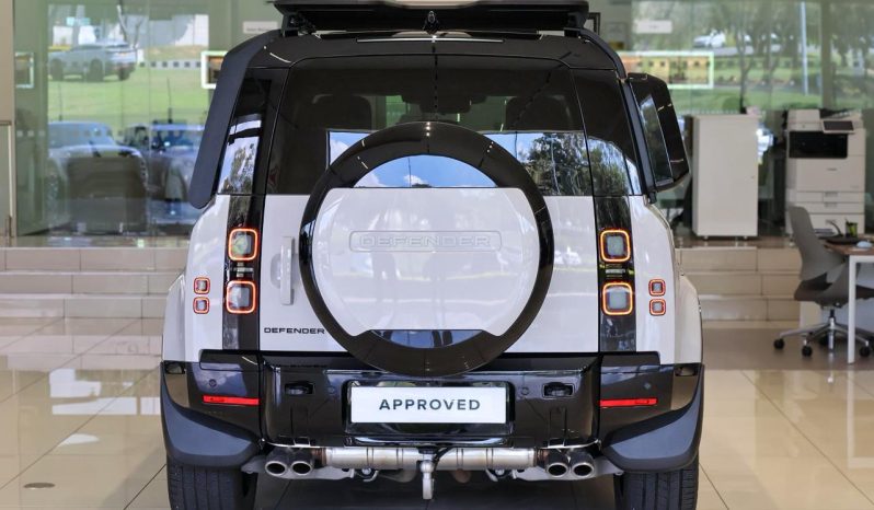 
								Land Rover Defender 110 5.0P P425 X-Dynamic Hse (313kW) full									