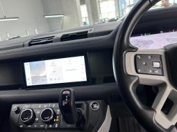 
										Land Rover Defender 110 D240 First Edition (177kW) full									