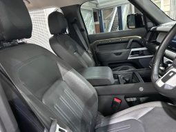 
										Land Rover Defender 110 D240 First Edition (177kW) full									