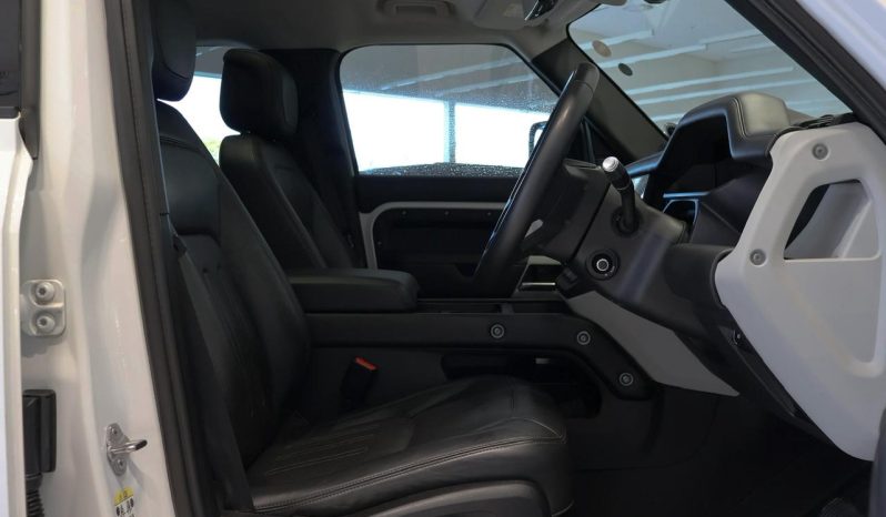 
								Land Rover Defender 110 D240 Hse (177kW) full									