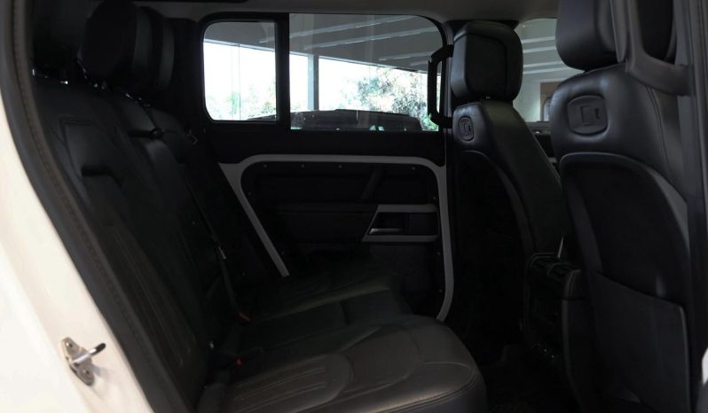 
								Land Rover Defender 110 D240 Hse (177kW) full									