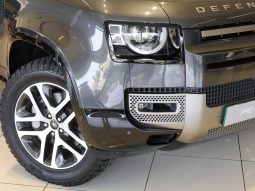 
										Land Rover Defender 110 D300 X-Dynamic Hse Awd (221kW) full									