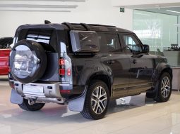 
										Land Rover Defender 110 D300 X-Dynamic Hse Awd (221kW) full									
