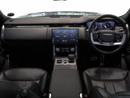 
										Land Rover Range Rover D350 Hse Swb (258kW) full									