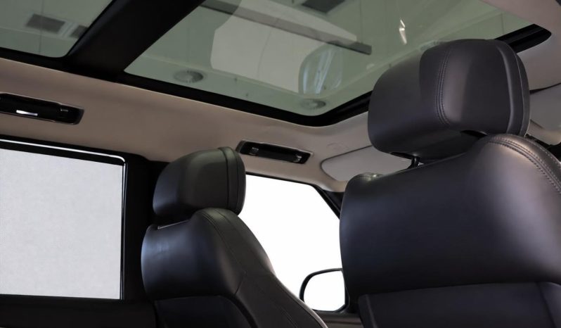 
								Land Rover Range Rover D350 Hse Swb (258kW) full									