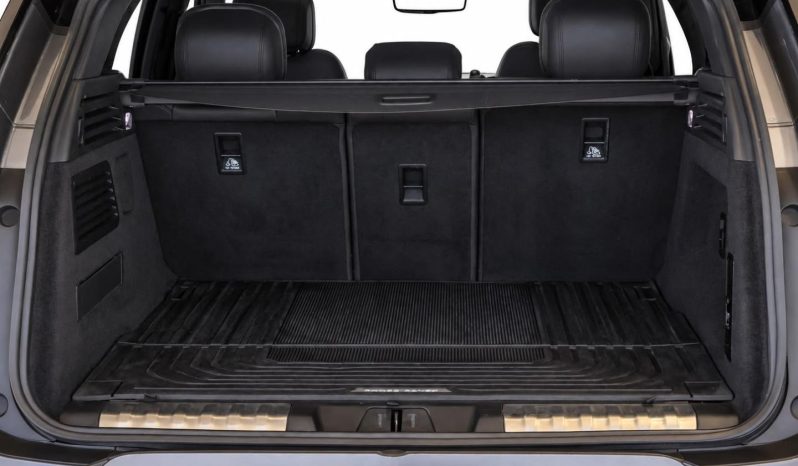 
								Land Rover Range Rover Sport D350 Autobiography Awd (258kW) full									