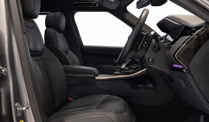 
								Land Rover Range Rover Sport D350 Autobiography Awd (258kW) full									