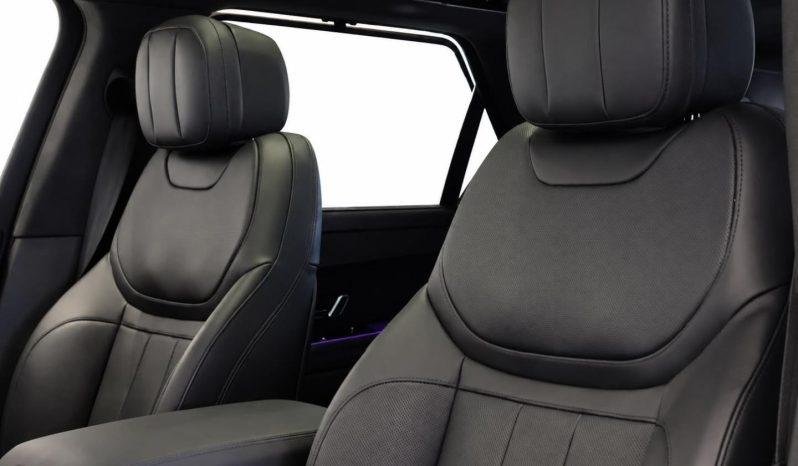 
								Land Rover Range Rover Sport D350 Autobiography Awd (258kW) full									