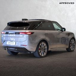 
										Land Rover Range Rover Sport D350 Autobiography Awd (258kW) full									