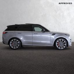 
										Land Rover Range Rover Sport D350 Autobiography Awd (258kW) full									