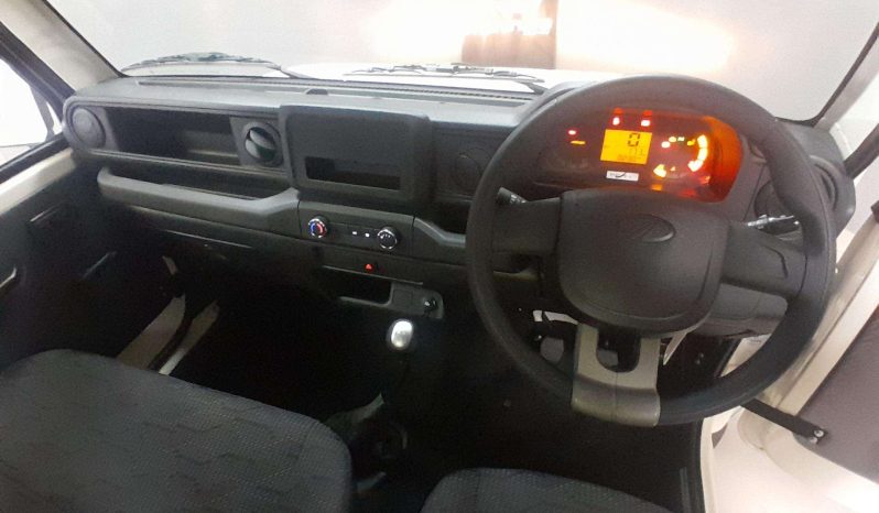 
								Mahindra Bolero BOLERO MAXX CITY HD 1.7 VX P/U S/C full									