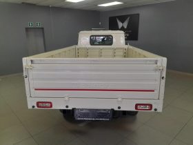 Mahindra Bolero Maxx Pik Up HD 1.7 VX