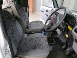 
										Mahindra Bolero Nef 2.5TD Maxitruck Plus S Cab 4X2 full									