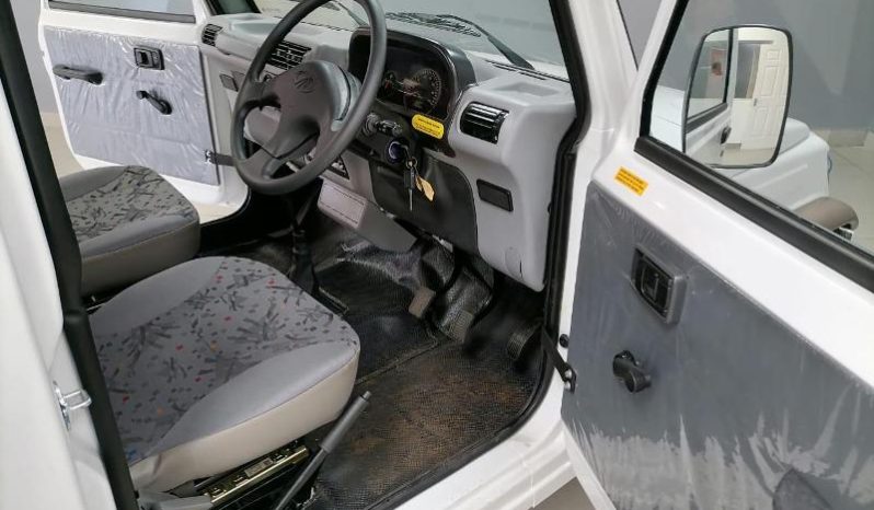 
								Mahindra Bolero Nef 2.5TD Maxitruck Plus S Cab 4X2 full									