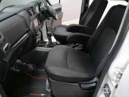 
										Mahindra Pik Up 2.2 Mhawk D Cab 4X2 S11 Karoo At full									