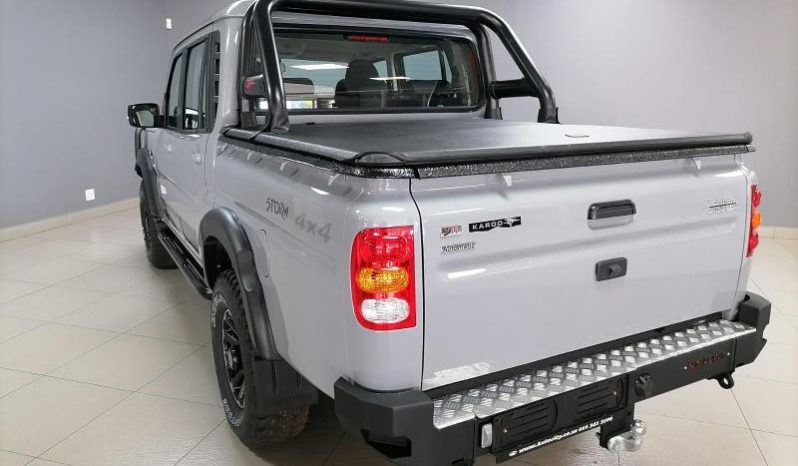 
								Mahindra Pik Up S11 Karoo Storm Edition D Cab At 4X full									