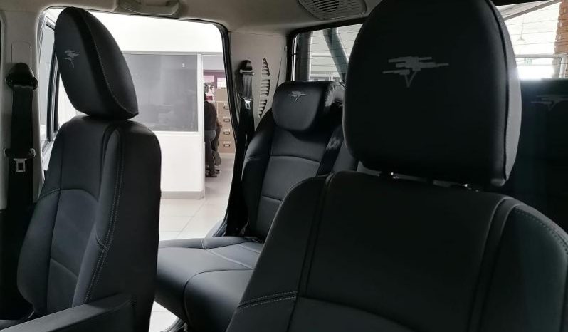 
								Mahindra Pik Up S11 Karoo Storm Edition D Cab At 4X full									