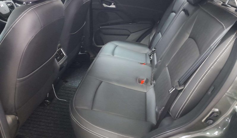 
								Mahindra XUV 3XO 1.2T AX7L AT full									