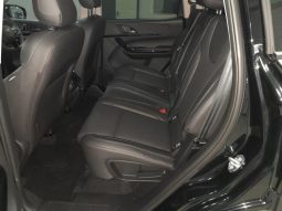 
										Mahindra Xuv 700 Ax7 full									
