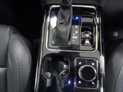 
										Mahindra Xuv 700 Ax7 full									