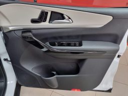
										Mahindra Xuv 700 Ax7 L full									