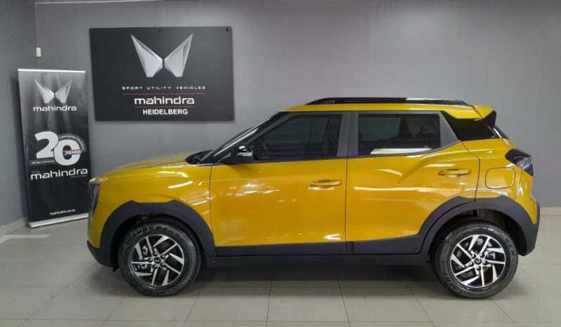
								Mahindra Xuv3XO 1.2T Ax5 full									